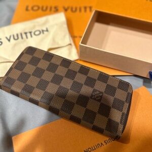 🛑SOLD🛑 LOUIS VUITTON DAMIER EBENE CLEMENCE WALLET (AUTHENTIC)